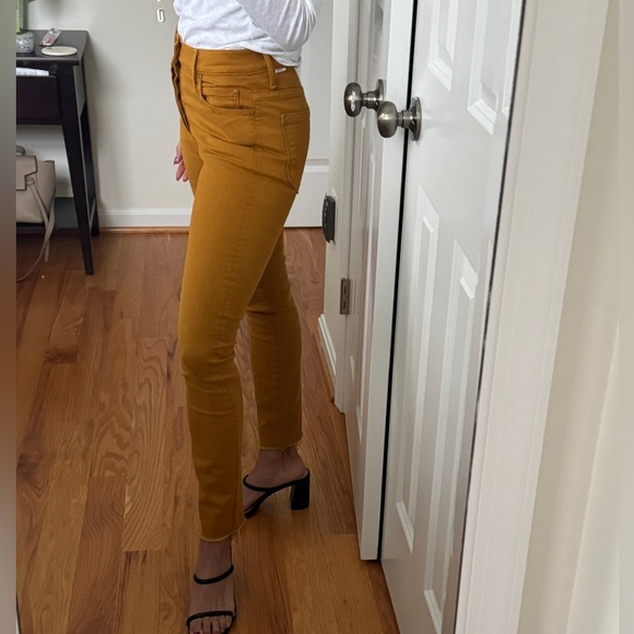 Mother the stunner ankle fray - size 24, in play date NWOT - Picture 3 of 8